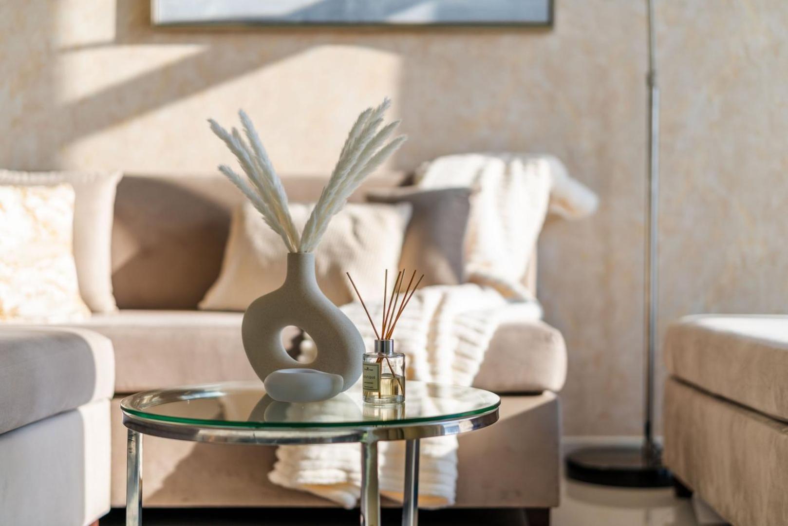 Guestready - Upscale Living In *